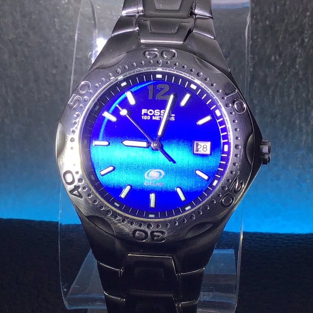 Fossil W/Iridescent Dial - image 3